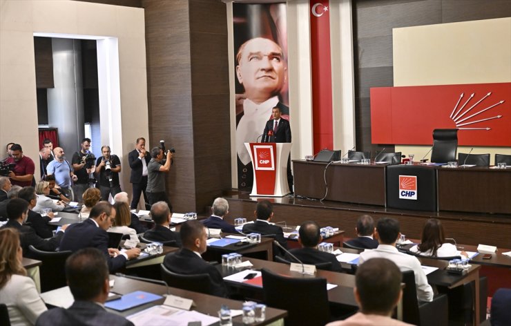 CHP Genel Başkanı Özel, Sosyal Demokrat Belediyecilik Eşgüdüm Konseyi Toplantısı'nda konuştu: