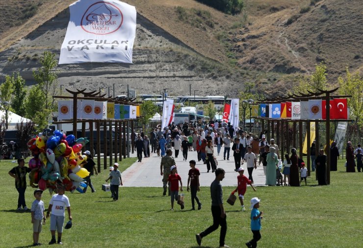 Ahlat'ta Malazgirt Zaferi'nin 953. yıl dönümü etkinlikleri başladı