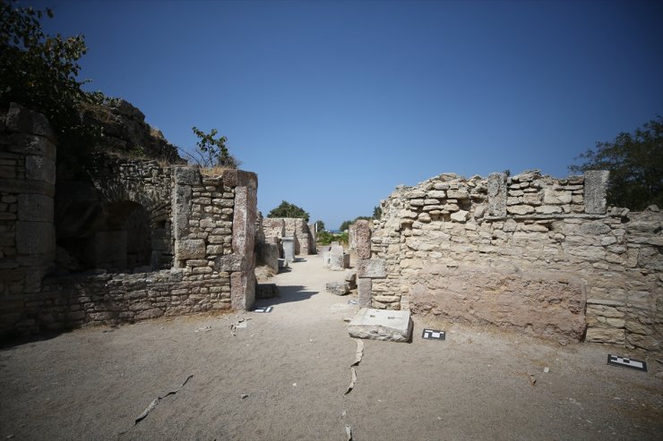 Çanakkale'de keşfedilen 1850 yıllık 12 köşeli yapı, artırılmış gerçeklikle gezilebiliyor