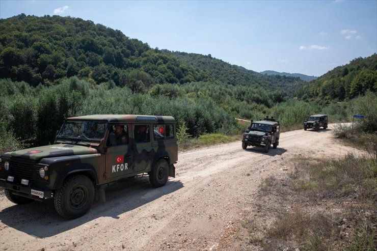 Mehmetçik, Kosova-Sırbistan sınır bölgesinde devriye faaliyetlerine devam ediyor