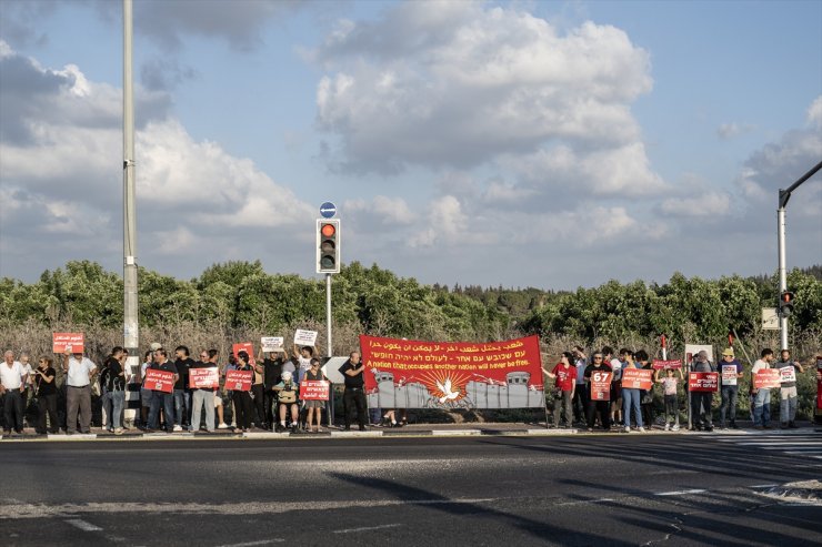 İsrail'in kuzeyinde savaş karşıtı gösteri düzenlendi