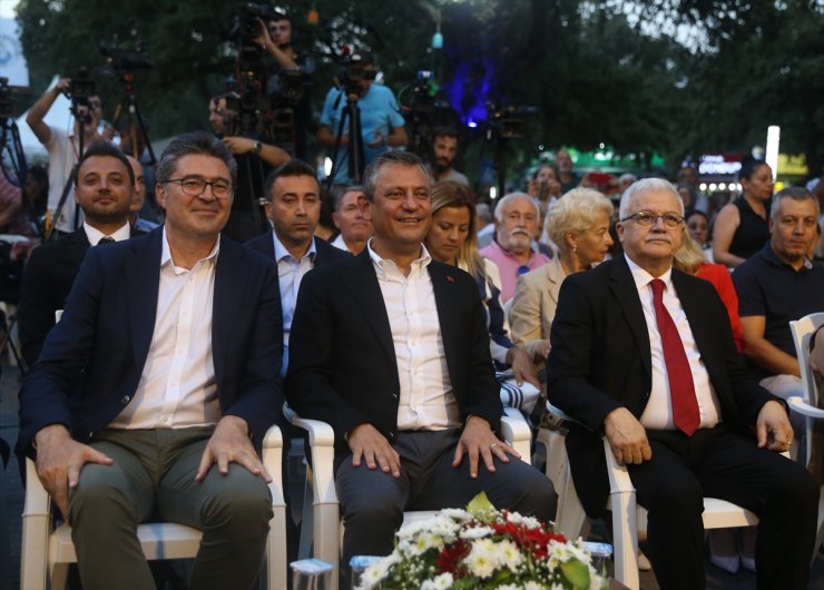 CHP Genel Başkanı Özel, Burhaniye-Ören Turizm, Kültür ve Sanat Festivali'nde konuştu: