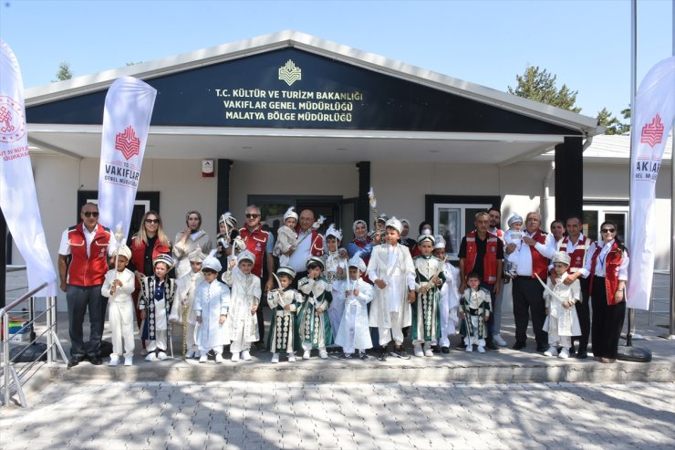 Malatya Vakıflar Bölge Müdürlüğünce "Sünnet Şöleni" düzenlendi