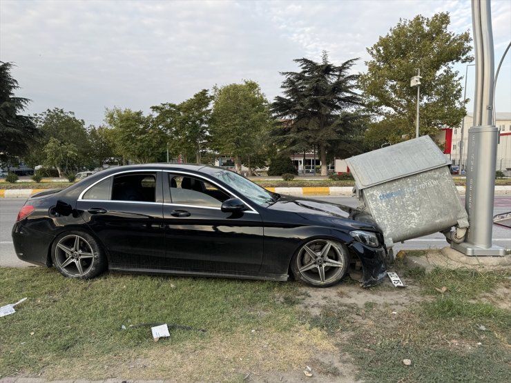 Edirne'de otomobilin çarptığı bisiklet sürücüsü ağır yaralandı