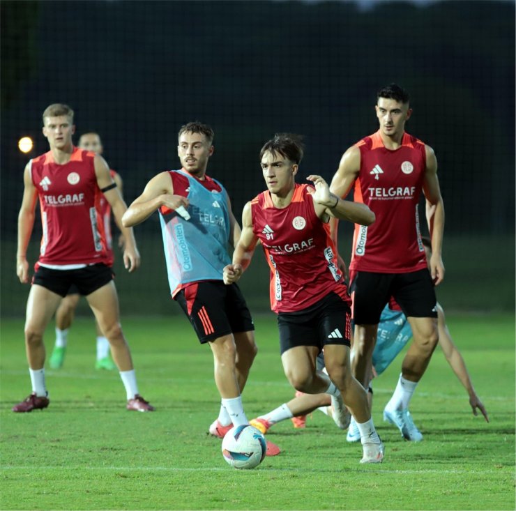 Antalyaspor, Başakşehir maçının hazırlıklarını sürdürdü