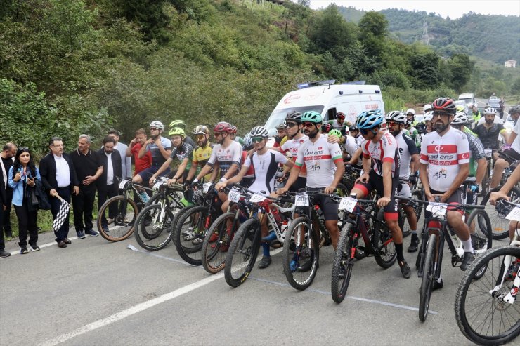 4. Arsin-Santa Dağ Bisikleti Maratonu düzenlendi