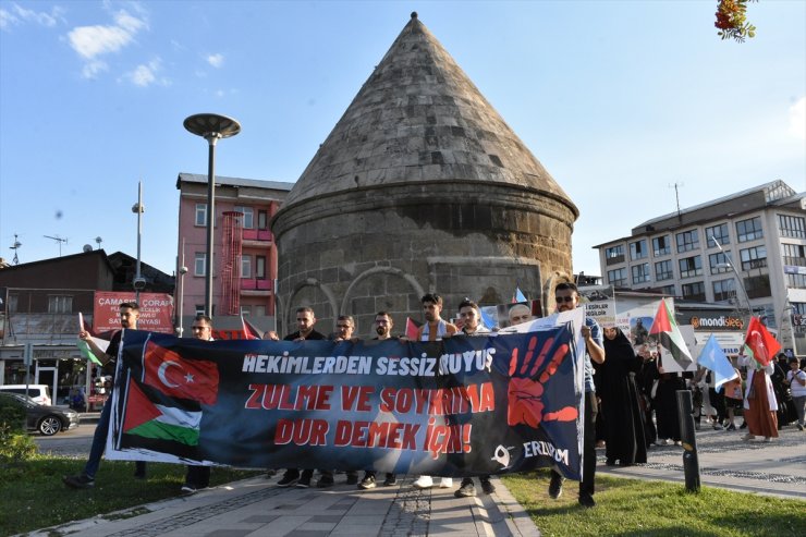 Erzurum'da sağlık çalışanları Gazze için "sessiz yürüyüş" yaptı