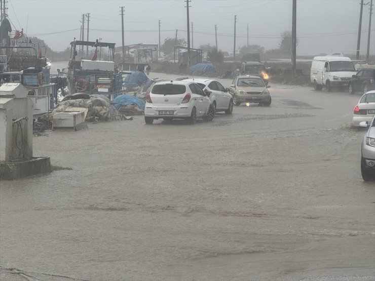 Kırklareli'nde sağanak etkili oluyor