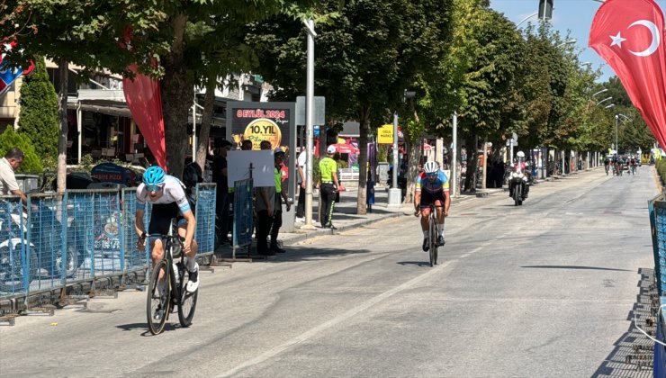 Uluslararası Kurtuluş Yolu Bisiklet Turu'nda sporcular Çorum'a ulaştı