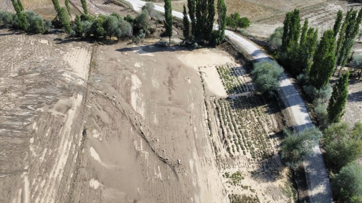 Çorum'da su baskınlarının yaşandığı Arifegazili köyü havadan görüntülendi