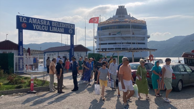 "Astoria Grande" kruvaziyeri, Amasra'ya eylül ayı seferlerine başladı