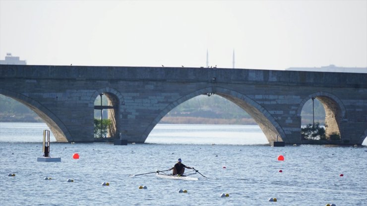 Edirne'de düzenlenecek Avrupa 23 Yaş Altı Kürek Şampiyonası için geri sayım başladı