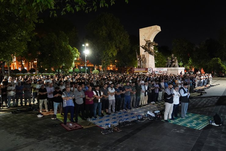 İstanbul'da Filistinliler için dua edildi