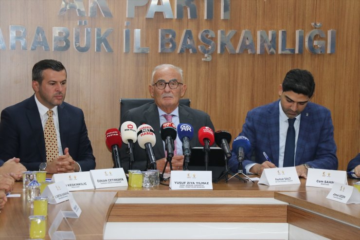 AK Parti'li Yılmaz, Karabük'te teşkilat mensuplarıyla buluştu: