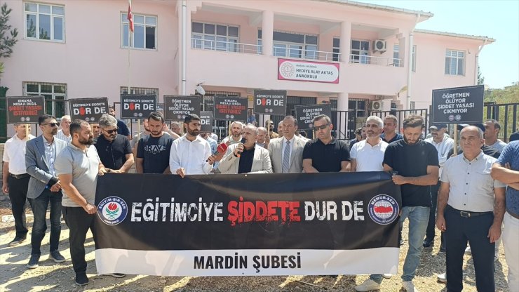 Mardin'de veli ve öğretmen arasındaki kavga güvenlik kamerasında