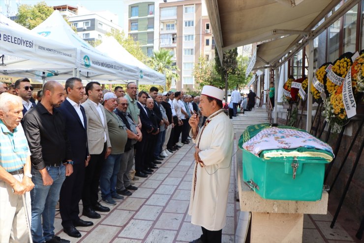 CHP Genel Başkanı Özel, İzmir'de cami temel atma törenine katıldı: