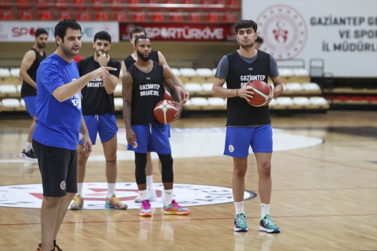 Gaziantep Basketbol lige galibiyetle başlamak istiyor