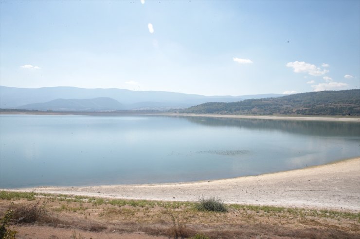 Bolu'daki Gölköy baraj gölünde su seviyesi yüzde 30'un altına düştü