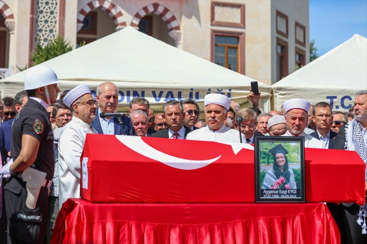 İsrail askerlerince öldürülen Ayşenur Ezgi Eygi, son yolculuğuna uğurlandı