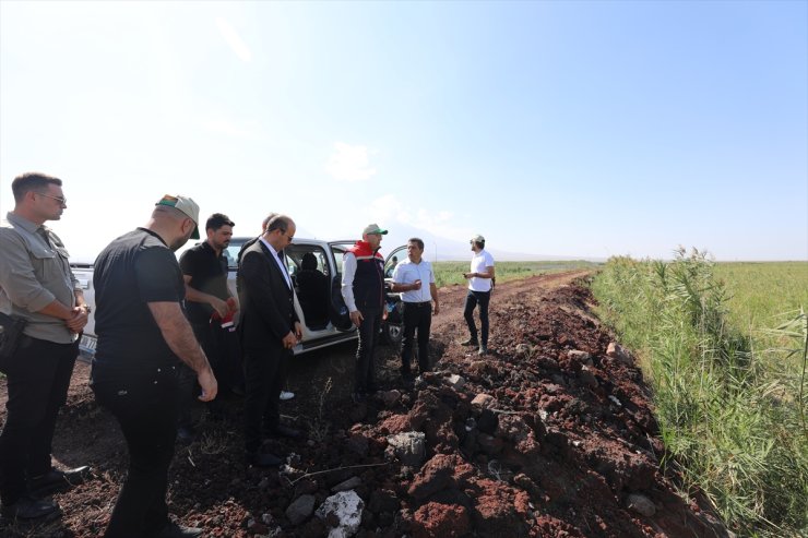 Tarım ve Orman Bakan Yardımcısı Gümen, Iğdır'da incelemelerde bulundu