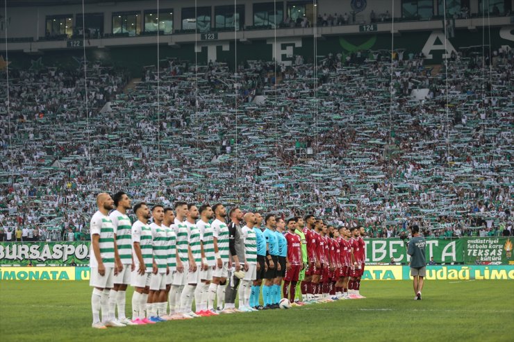 Bursaspor'un 3. Lig maçını 41 bin 300 taraftar izledi