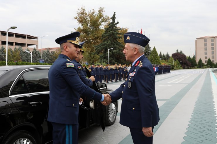 Azerbaycan Hava Kuvvetleri Komutan Vekili İslamzade'den Hava Kuvvetleri Komutanlığına ziyaret