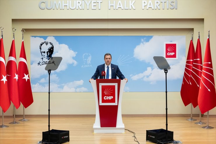 CHP Sözcüsü Yücel, MYK gündemine ilişkin düzenlenen basın toplantısında konuştu: