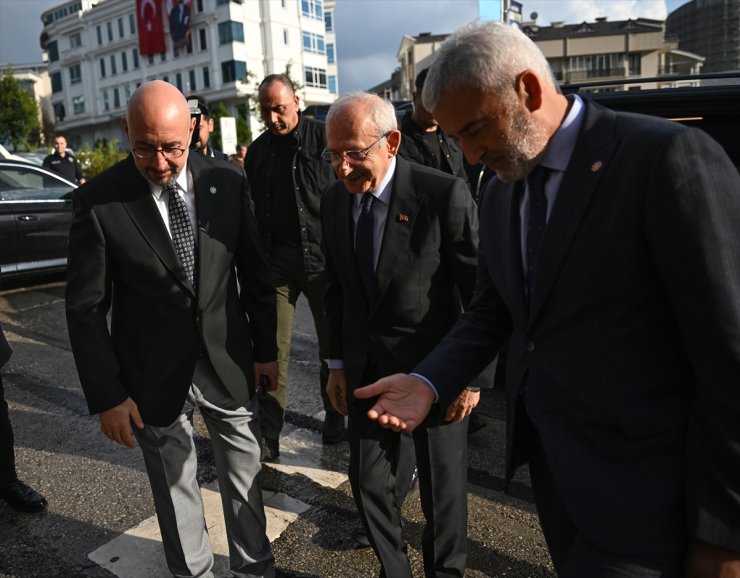 İYİ Parti Genel Başkanı Dervişoğlu, eski CHP Genel Başkanı Kılıçdaroğlu ile görüştü