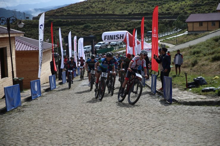 Rize'de Uluslararası MTB Cup Dağ Bisikleti Yarışları yapıldı