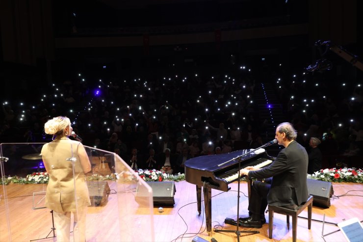 Sultanbeyli kültür sanat sezonu Yücel Arzen konseriyle başladı