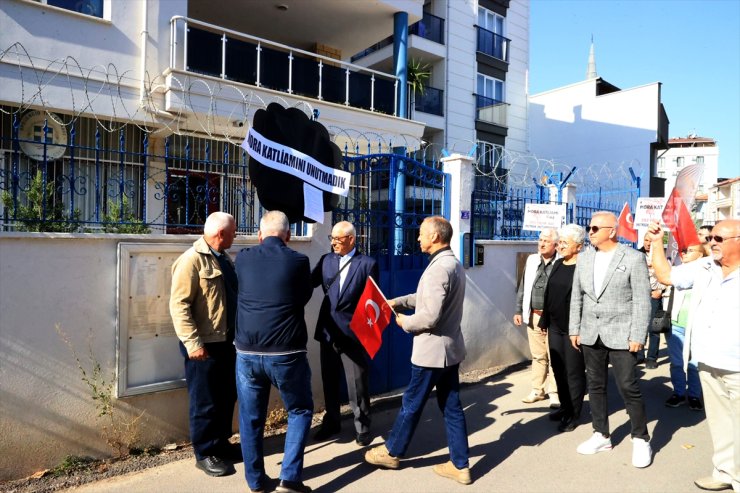 Edirne'de Yunanistan Konsolosluğu önüne siyah çelenk bırakıldı