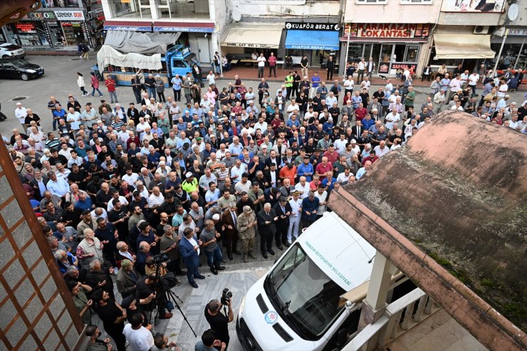 Trabzon'daki taşkında ölen kişinin cenazesi defnedildi