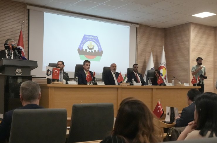 Diyarbakır'da "BAE Ankara Büyükelçiliği İş Dünyası Buluşmaları" etkinliği düzenlendi