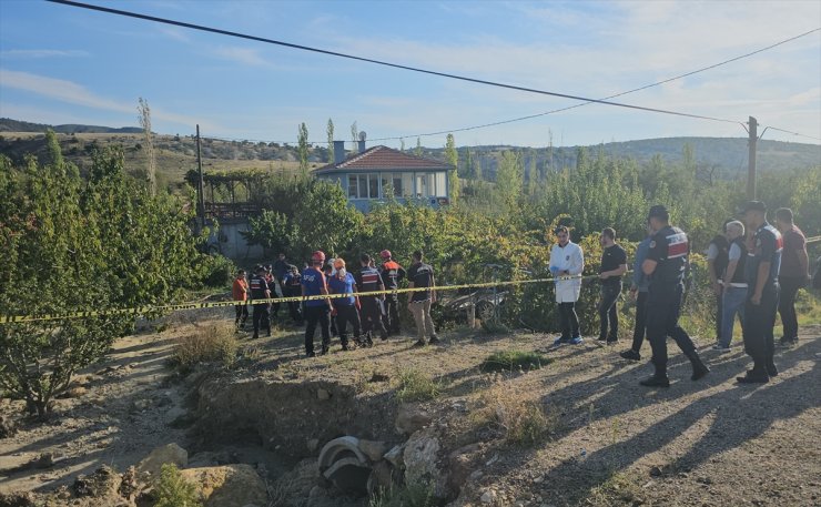 Çorum'da 4 gündür kayıp olarak aranan kişi devrilen otomobilinde ölü bulundu