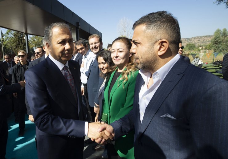 İçişleri Bakanı Yerlikaya Aydın'da temaslarda bulundu