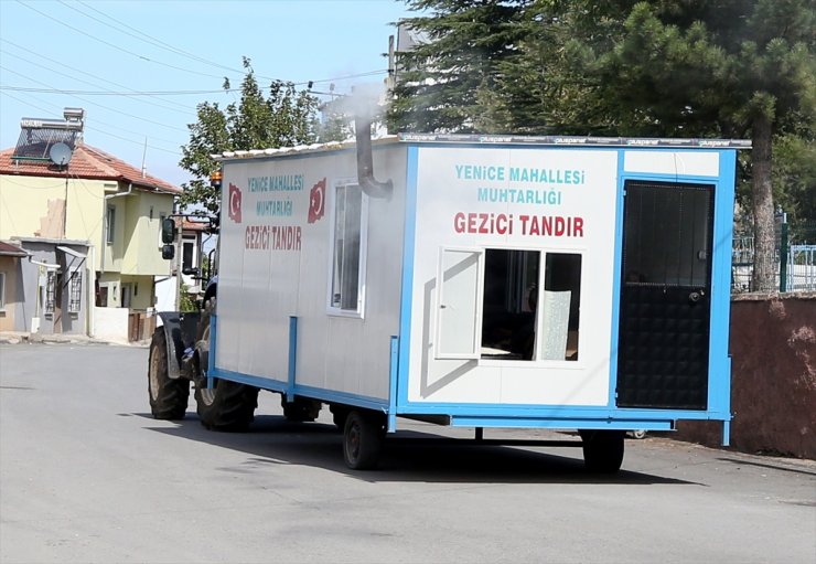 İmece usulü yufka yapma kültürünü "gezici" tandırda yaşatıyorlar