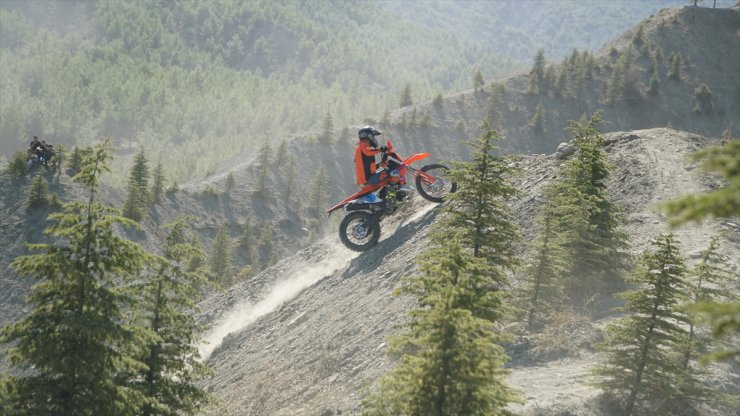 Çorum'da Enduro Motosiklet Yarışları yapıldı