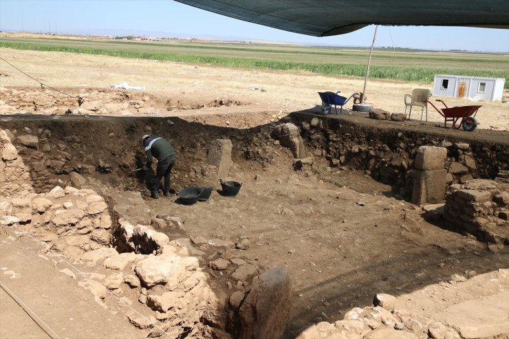 Sefertepe'de yaklaşık 10 bin yıl öncesine tarihlenen süs eşyaları bulundu