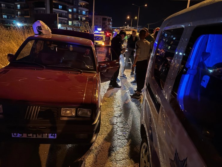 Aydın'da kovalamaca sonucu durdurulan otomobil trafikten men edildi