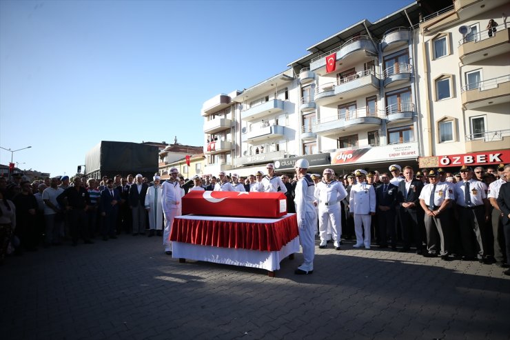 Ağrı'da şehit olan Piyade Uzman Çavuş Burak Geniş'in cenazesi toprağa verildi