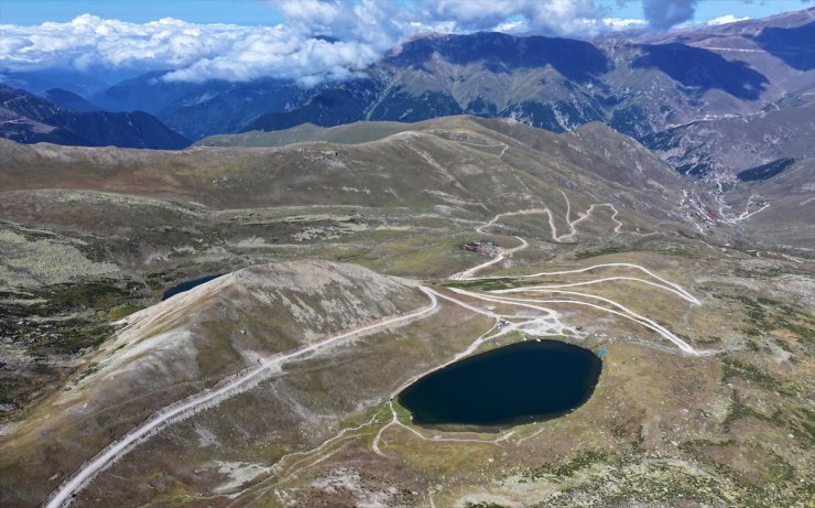 Trabzon'daki krater göller sonbaharda da ziyaretçilerini ağırlamaya devam ediyor