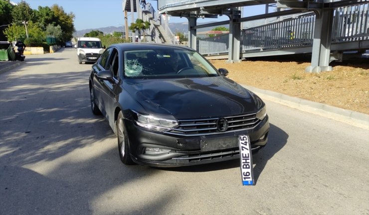 Bursa'da otomobilin çarptığı bisikletli çocuk ağır yaralandı