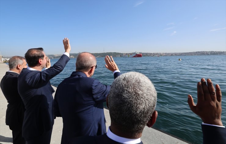 Cumhurbaşkanı Erdoğan, Oruç Reis Sismik Araştırma Gemisi'ni Somali'ye uğurladı