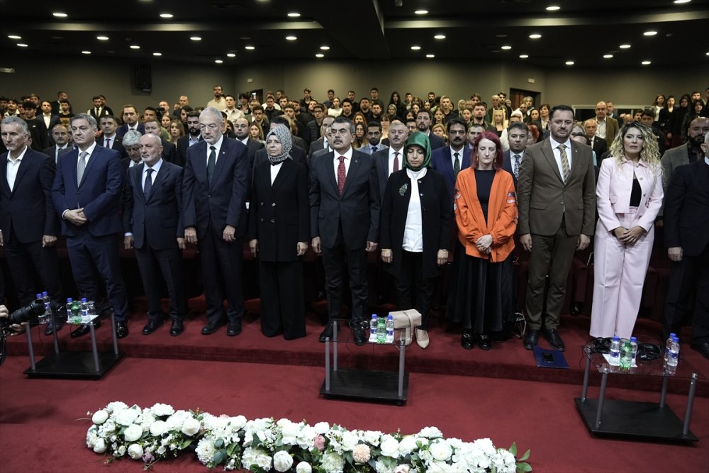 Milli Eğitim Bakanı Tekin, Uluslararası Saraybosna Üniversitesi Akademik Yılı Açılış Töreni'nde konuştu: