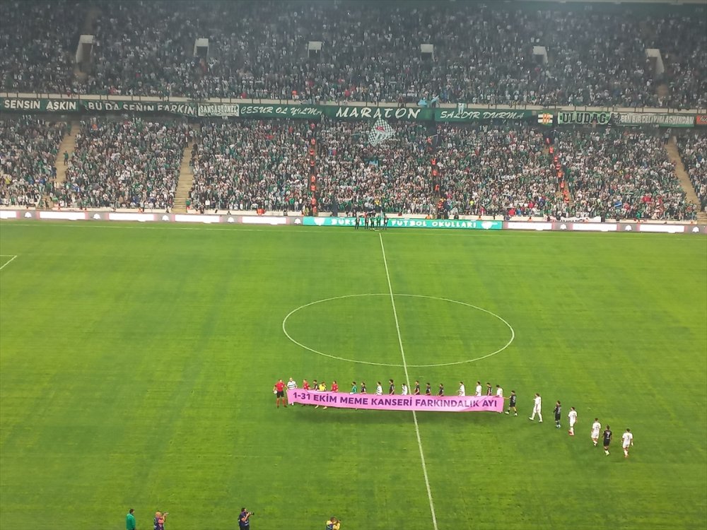 Bursaspor-Kahramanmaraşspor maçını 41 bin 570 taraftar izledi