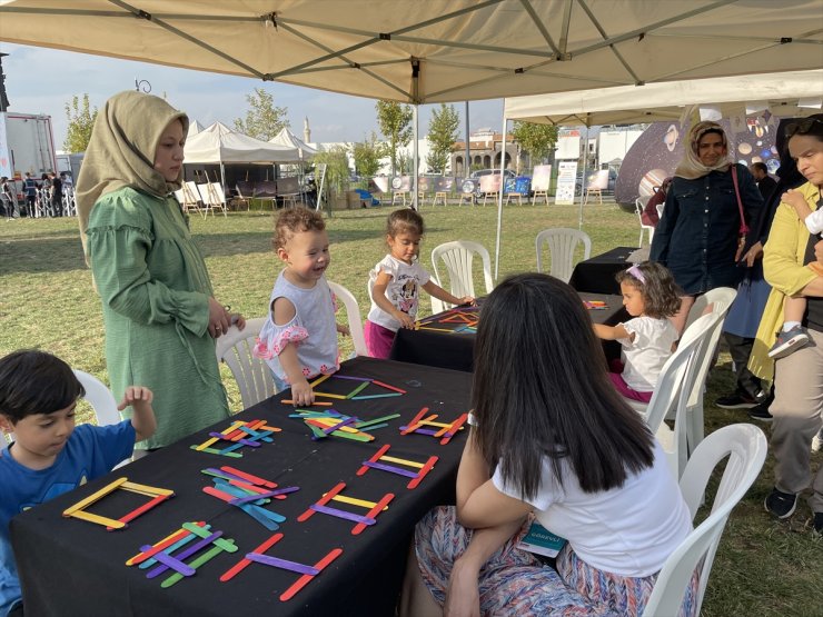 "Diyarbakır Kültür Yolu Festivali"nde çocuklar bilim, sanat ve eğlenceye doyuyor