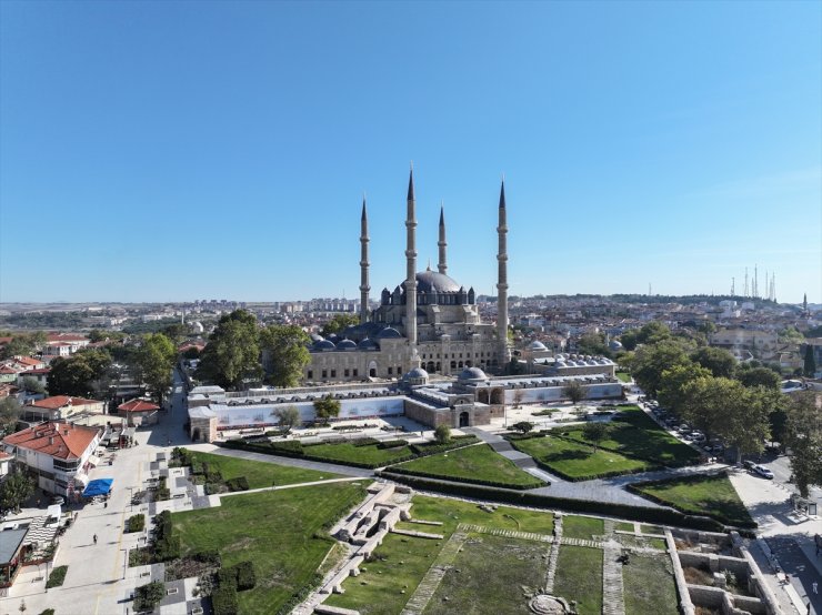 Selimiye Camisi'nin dış cephe restorasyonu, minare ve kurşun işleri tamamlandı