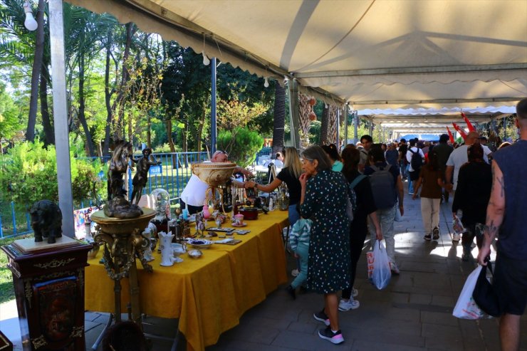 Antalya'da Antikacılar ve Nostalji Festivali düzenlendi