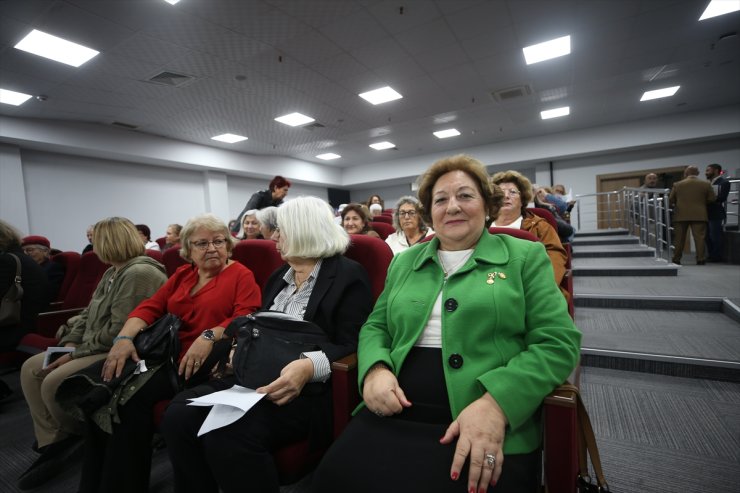 Çanakkale'de "Tazelenme Üniversitesi Programı" açıldı