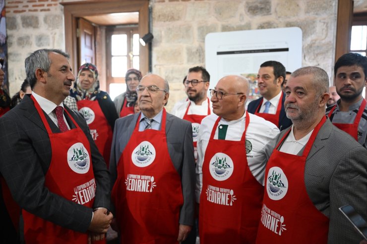 Edirne'de köy köy gezilerek gün yüzüne çıkarılan yemekler lokantalarda "Edirne menüsü" adı altında sunulacak